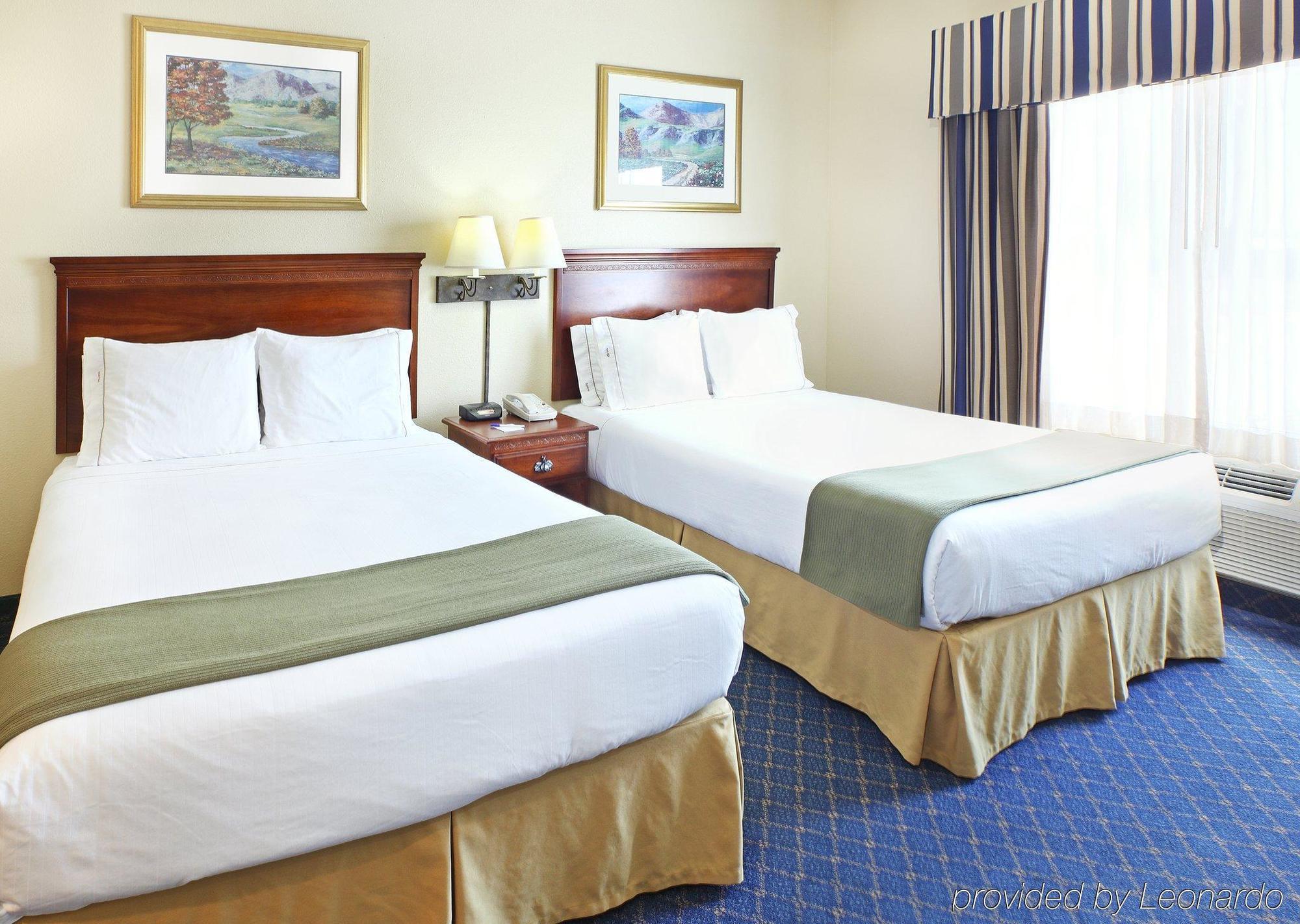 Holiday Inn Express Hotels & Suites Mountain Home By Ihg Habitación foto
