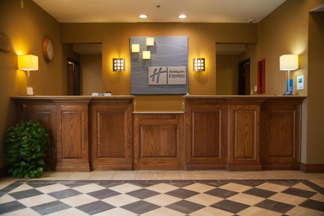 Holiday Inn Express Hotels & Suites Mountain Home By Ihg Exterior foto