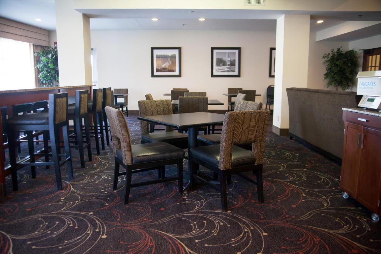 Holiday Inn Express Hotels & Suites Mountain Home By Ihg Exterior foto