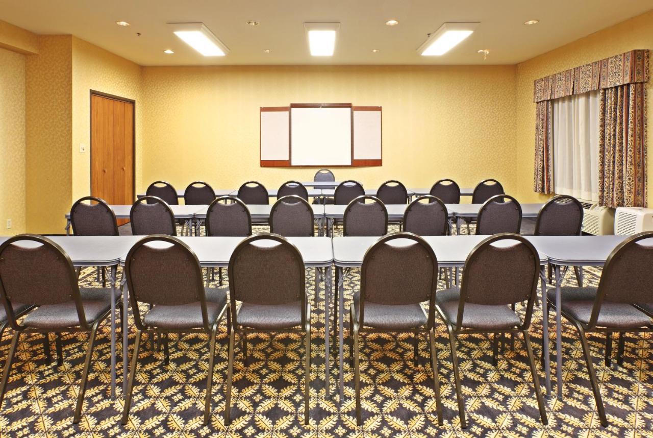Holiday Inn Express Hotels & Suites Mountain Home By Ihg Exterior foto